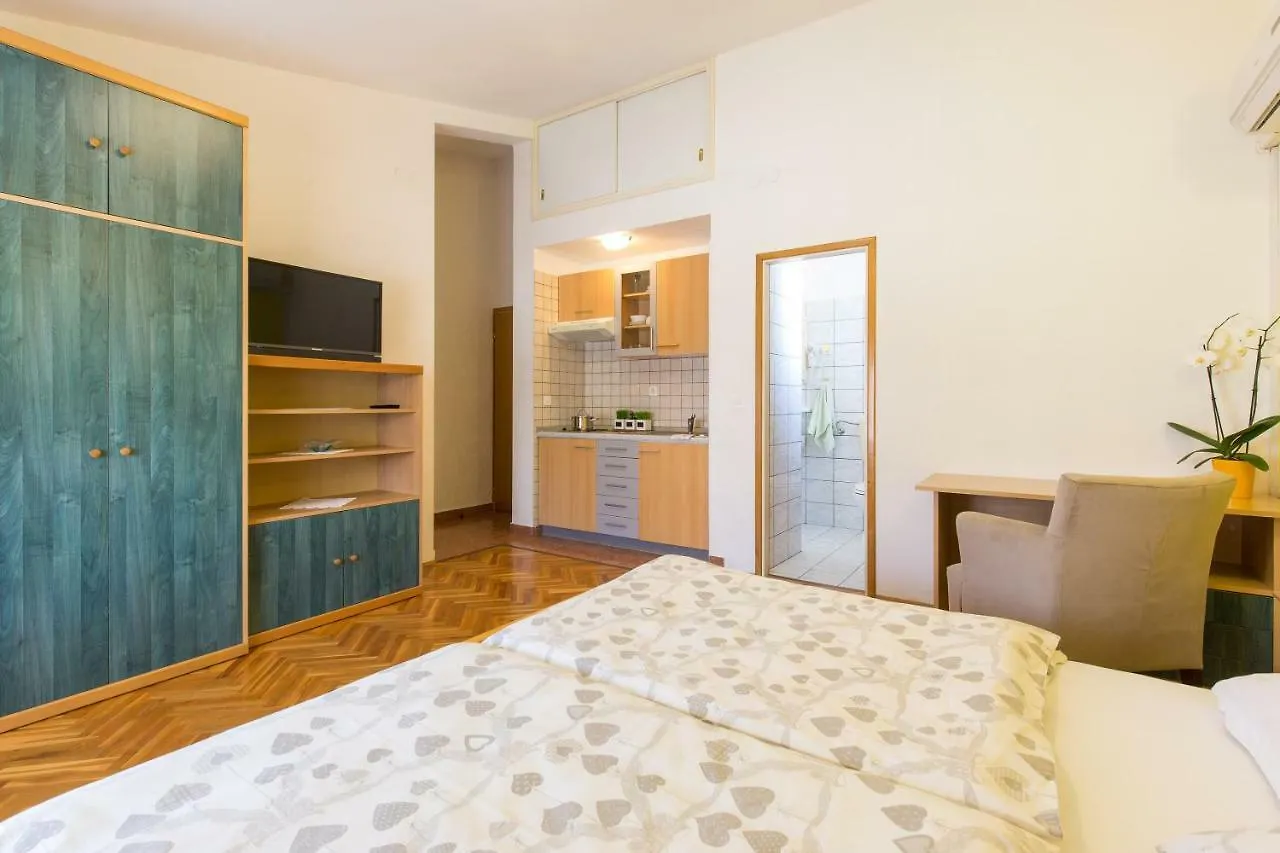 Villa Paradiso Punat Apartment